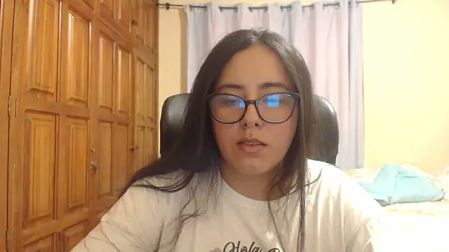 Venus cat  online show from 12-05-25, 01:03