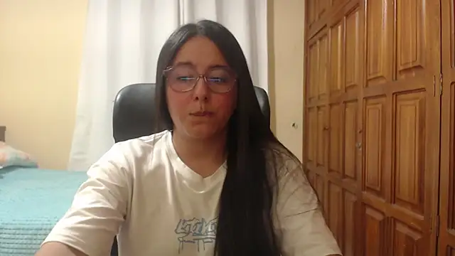 Venus cat  online show from 07-29-26, 04:21