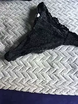 Lamarocainee online show from 10-04-25, 01:53