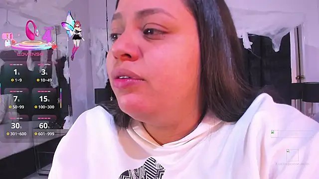 MayaCurvy online show from 10-23-25, 03:28