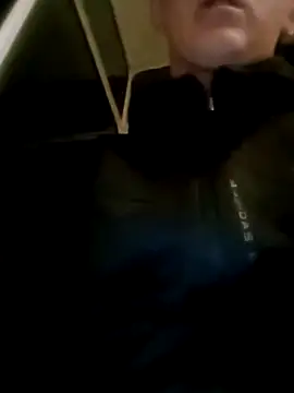 Snapshot of kalambu3 chatting on 10-04-25, 04:49 kalambu3 online show from 10-04-25, 04:49