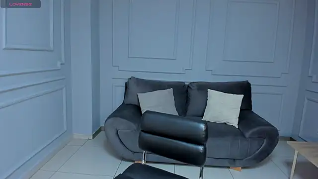 NatalieLewis online show from 11-18-25, 11:14