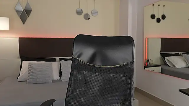 DanteeStone online show from 10-02-25, 08:27