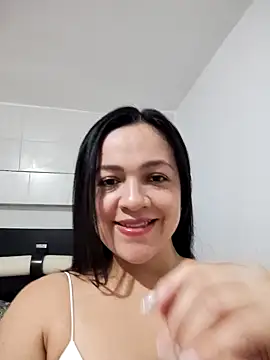 LindaSalo33 online show from 10-02-25, 02:40