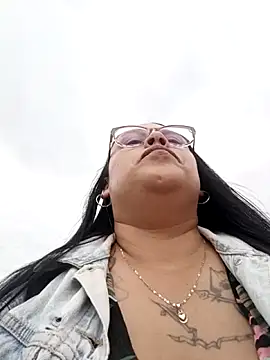 Snapshot of Italia_12 chatting on 11-24-25, 08:19 Italia 12 online show from 11-24-25, 08:19