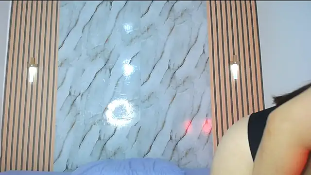 PiaGelvez online show from 11-07-25, 09:48