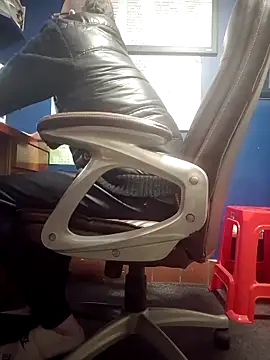 Curious9884 online show from 11-12-25, 10:30