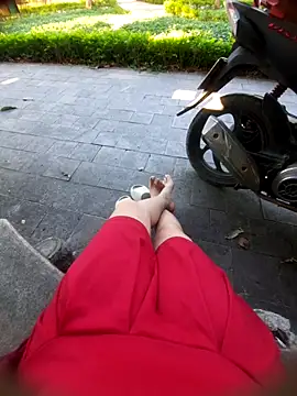 Zun 121 online show from 11-14-25, 12:42