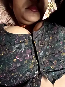 Snapshot of Neelam-baby1 chatting on 03-03-26, 04:02 Neelam-baby1 online show from 03-03-26, 04:02