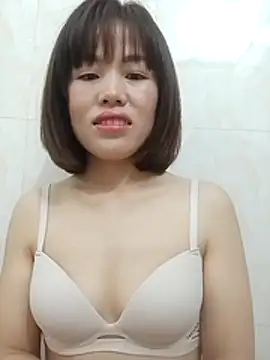 Snapshot of Timi_xx chatting on 03-02-26, 08:04 Timi xx online show from 03-02-26, 08:04