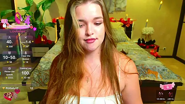 EmilyWhispers online show from 11-12-25, 09:14