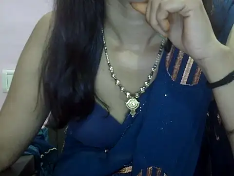 Laila Cute online show from 05-05-26, 05:43