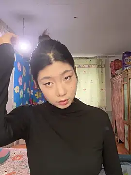 chibaoao66 online show from 10-17-25, 02:26