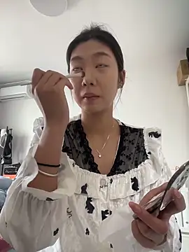 chibaoao66 online show from 10-26-25, 12:38