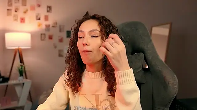 branchwithflowerss online show from 10-16-25, 01:01