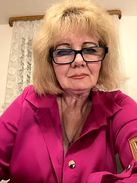 BoloshkaBlonda online show from 12-04-25, 05:17