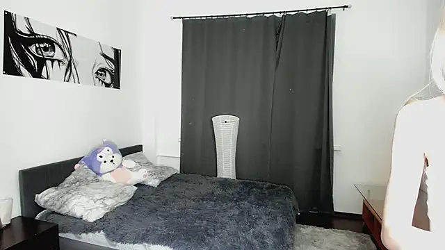 Snapshot of PocketDollX chatting on 11-01-25, 02:41 PocketDollX online show from 11-01-25, 02:41