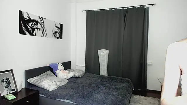 Snapshot of PocketDollX chatting on 11-02-25, 02:52 PocketDollX online show from 11-02-25, 02:52