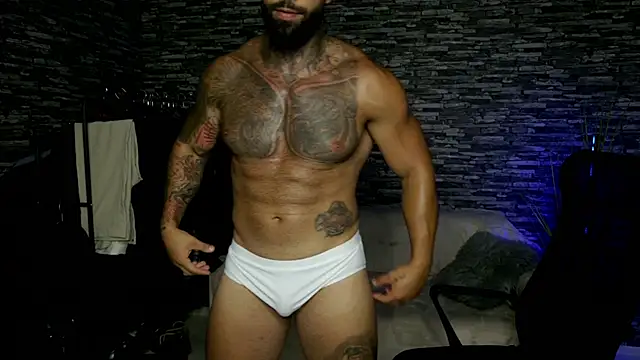 Snapshot of MasculineGuy99 chatting on 07-04-26, 07:20 MasculineGuy99 online show from 07-04-26, 07:20