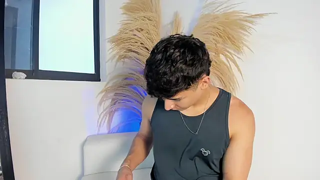 Thiago Connor21 online show from 11-07-25, 06:30