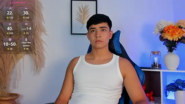 Snapshot of Thiago_Connor21 chatting on 07-11-26, 09:16 Thiago Connor21 online show from 07-11-26, 09:16