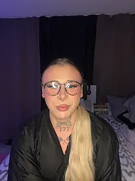 Kimberly-sweety online show from 10-15-25, 07:25