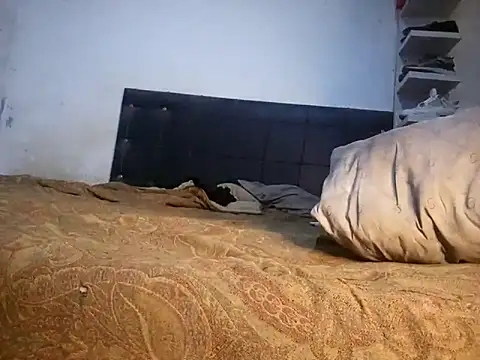 Snapshot of FreakyKaigrey chatting on 02-26-26, 12:37 FreakyKaigrey online show from 02-26-26, 12:37