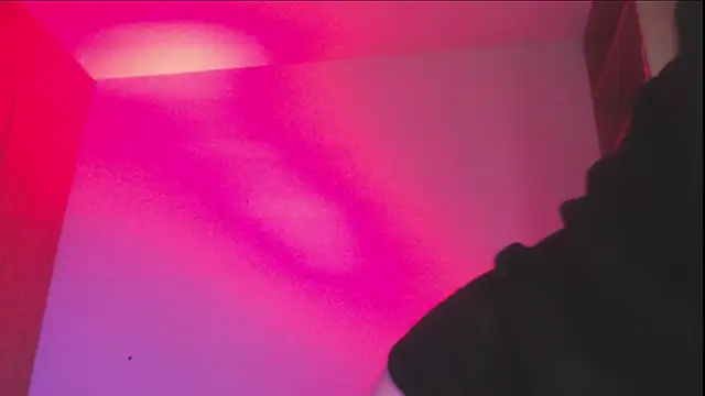 Snapshot of SophieDiamond_Xx chatting on 11-25-25, 01:44 SophieDiamond Xx online show from 11-25-25, 01:44