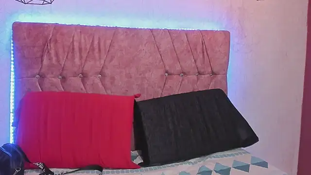 Mia lopez 1 online show from 10-16-25, 01:12