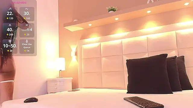 TracyDavis  online show from 10-09-25, 12:14