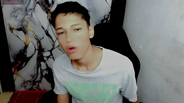 Im david02 online show from 02-18-26, 01:18