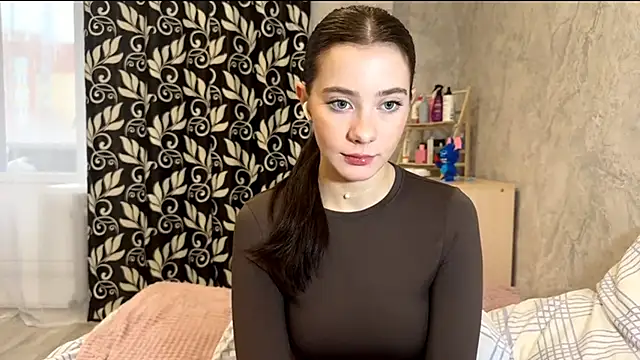 KarrySerrs online show from 12-14-25, 07:36