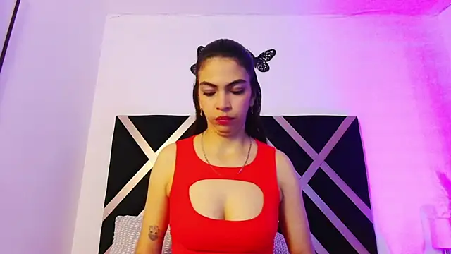 Snapshot of EvangelineBonet chatting on 10-09-25, 12:14 EvangelineBonet online show from 10-09-25, 12:14