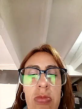 Jade 1-9 online show from 02-18-26, 08:05