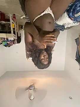 blackhipsyassy online show from 12-21-25, 01:29