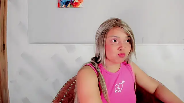 Molly Logan online show from 02-27-26, 08:42