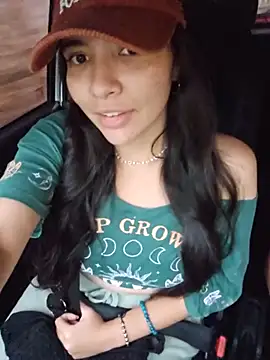 Snapshot of Jules_Angel chatting on 07-22-26, 10:56 Jules Angel online show from 07-22-26, 10:56