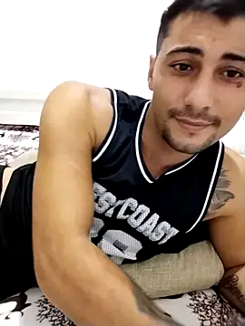 gooddboy01 online show from 10-12-25, 07:57