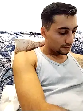 gooddboy01 online show from 10-22-25, 06:29