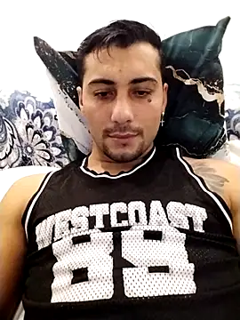 gooddboy01 online show from 10-31-25, 07:26