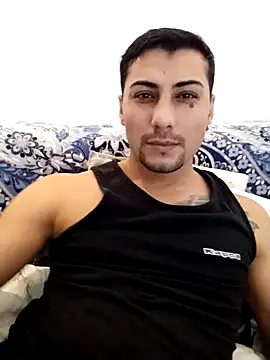 gooddboy01 online show from 11-08-25, 09:42