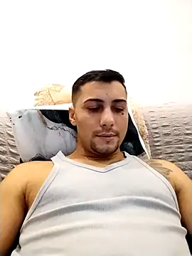 gooddboy01 online show from 11-13-25, 07:46