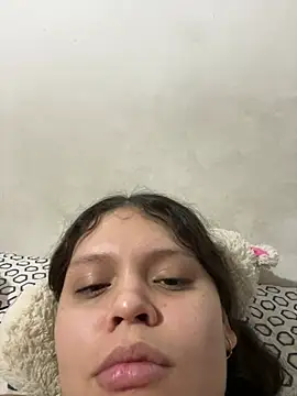 Kcz56 online show from 04-11-26, 03:33