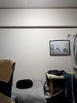 Snapshot of keiichi684 chatting on 10-08-25, 01:09 keiichi684 online show from 10-08-25, 01:09