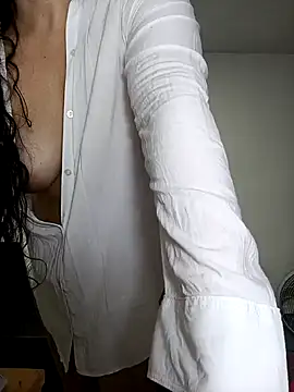 tutisex  online show from 10-27-25, 03:32