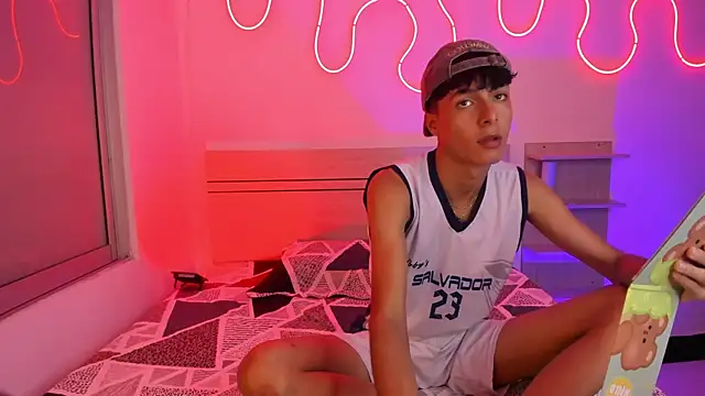 luccas ferreira online show from 10-20-25, 06:52