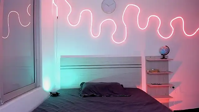 luccas ferreira online show from 11-14-25, 07:23