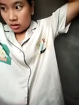 Snapshot of sukanaka99 chatting on 10-09-25, 12:08 sukanaka99 online show from 10-09-25, 12:08