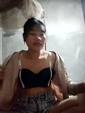 Snapshot of sukanaka99 chatting on 10-12-25, 01:32 sukanaka99 online show from 10-12-25, 01:32