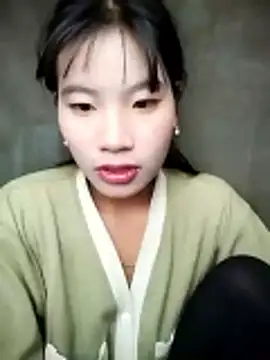 Snapshot of sukanaka99 chatting on 11-22-25, 01:04 sukanaka99 online show from 11-22-25, 01:04